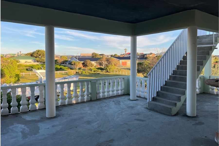 3 Bedroom Property for Sale in Gouritsmond Western Cape